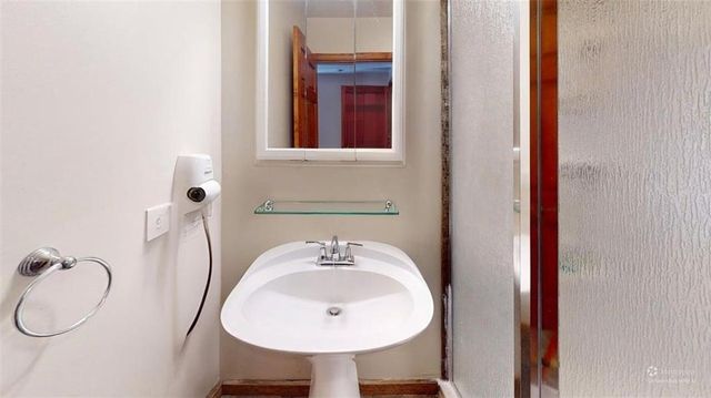 18133 S 1525 Road, Nevada, MO 64772