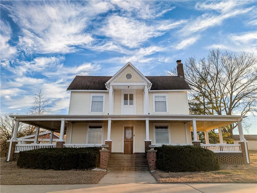 18133 S 1525 Road, Nevada, MO 64772