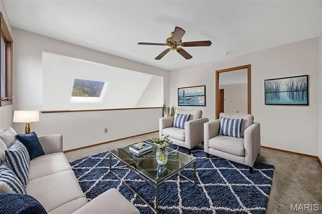 5162 Hollow Wood Court D, St Louis, MO 63128