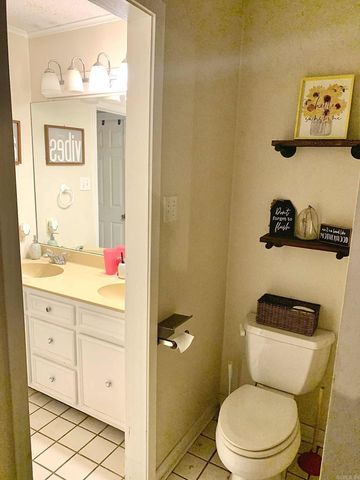 8128 Cross Road, Pine Bluff, AR 71603