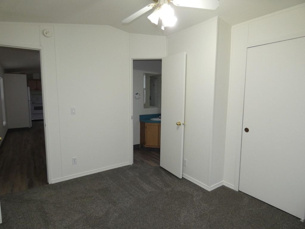 840 W 1ST #6 St, Cheney, WA 99004 photo 2