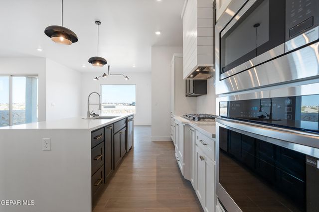 14561 LEYLAND Parkway, Horizon City, TX 79928