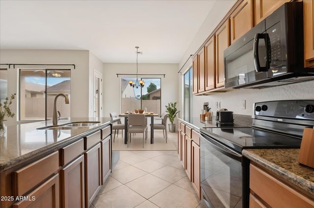 3237 W GALVIN Street, Phoenix, AZ 85086