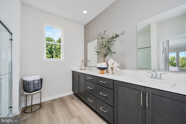 951 VIRDIN DR, Smyrna, DE 19977