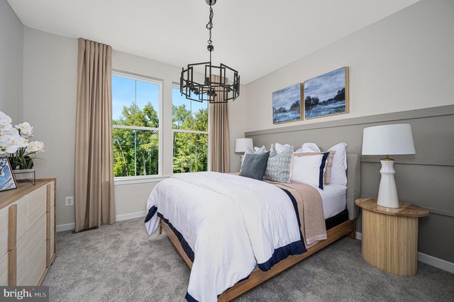 951 VIRDIN DR, Smyrna, DE 19977