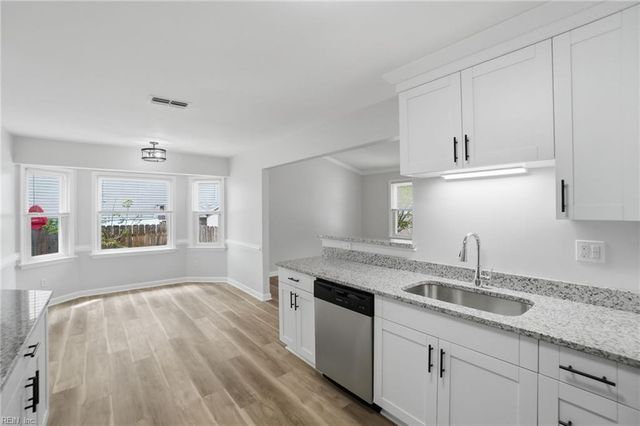 1749 Seaton DR, Virginia Beach, VA 23463