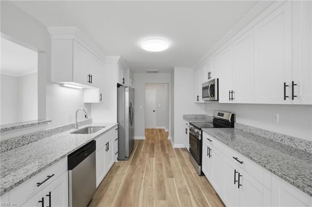 1749 Seaton DR, Virginia Beach, VA 23463