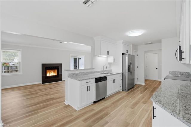 1749 Seaton DR, Virginia Beach, VA 23463