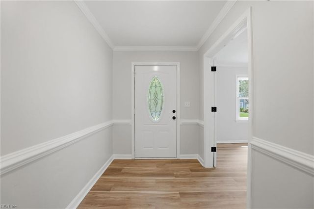 1749 Seaton DR, Virginia Beach, VA 23463