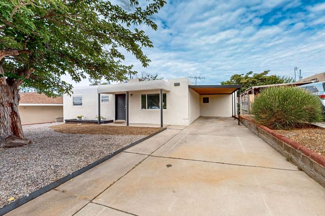 2311 CARDENAS Drive NE, Albuquerque, NM 87110
