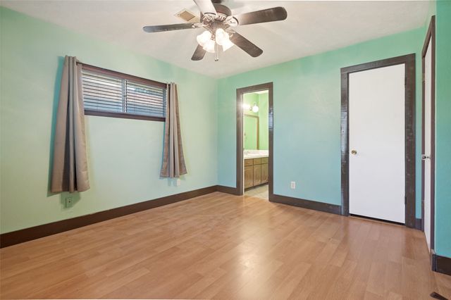 2101 Spanish Trail, Irving, TX 75060