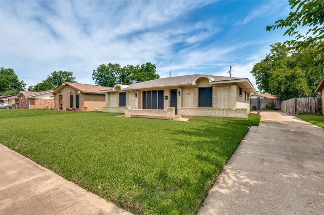 2101 Spanish Trail, Irving, TX 75060
