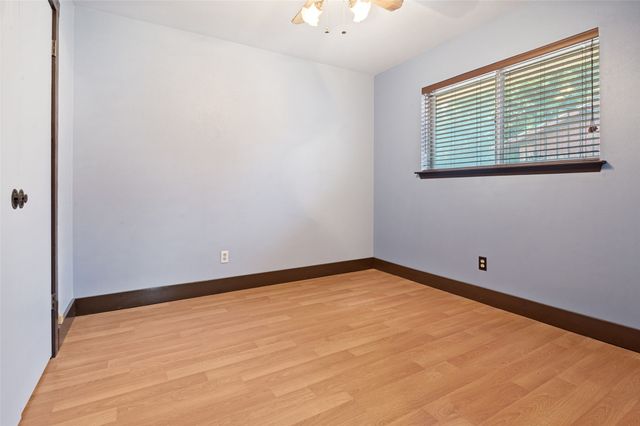 2101 Spanish Trail, Irving, TX 75060