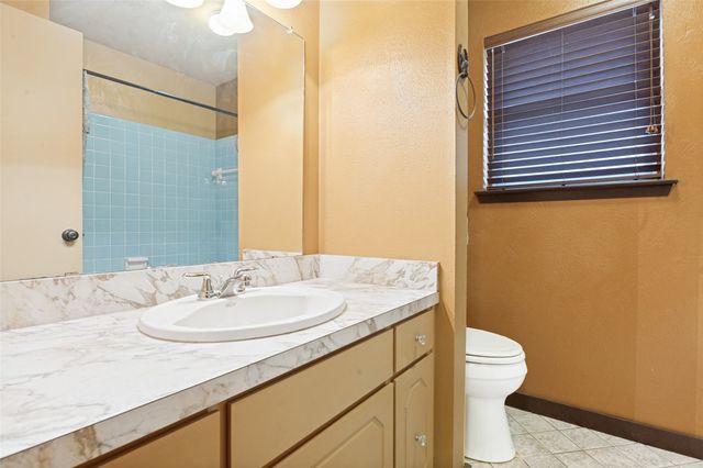 2101 Spanish Trail, Irving, TX 75060