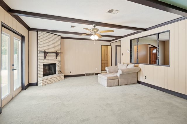 2101 Spanish Trail, Irving, TX 75060