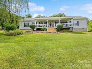 32 Perseverance Drive, Canton, NC 28716