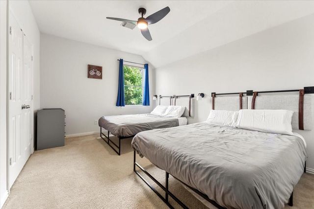 82 W Arbor Camp Circle, Spring, TX 77389