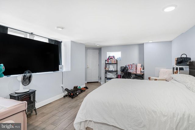 1449 S 32ND ST, Philadelphia, PA 19146