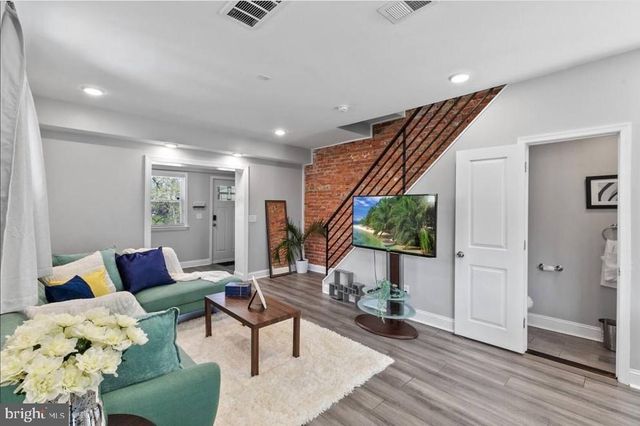 1449 S 32ND ST, Philadelphia, PA 19146