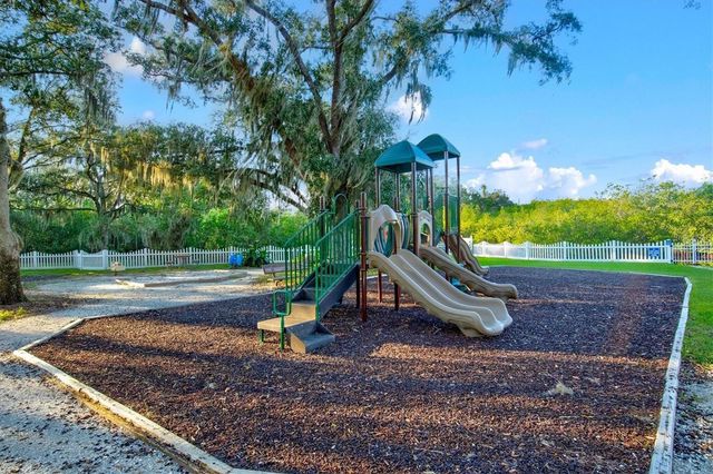 540 FORE DRIVE, Bradenton, FL 34208