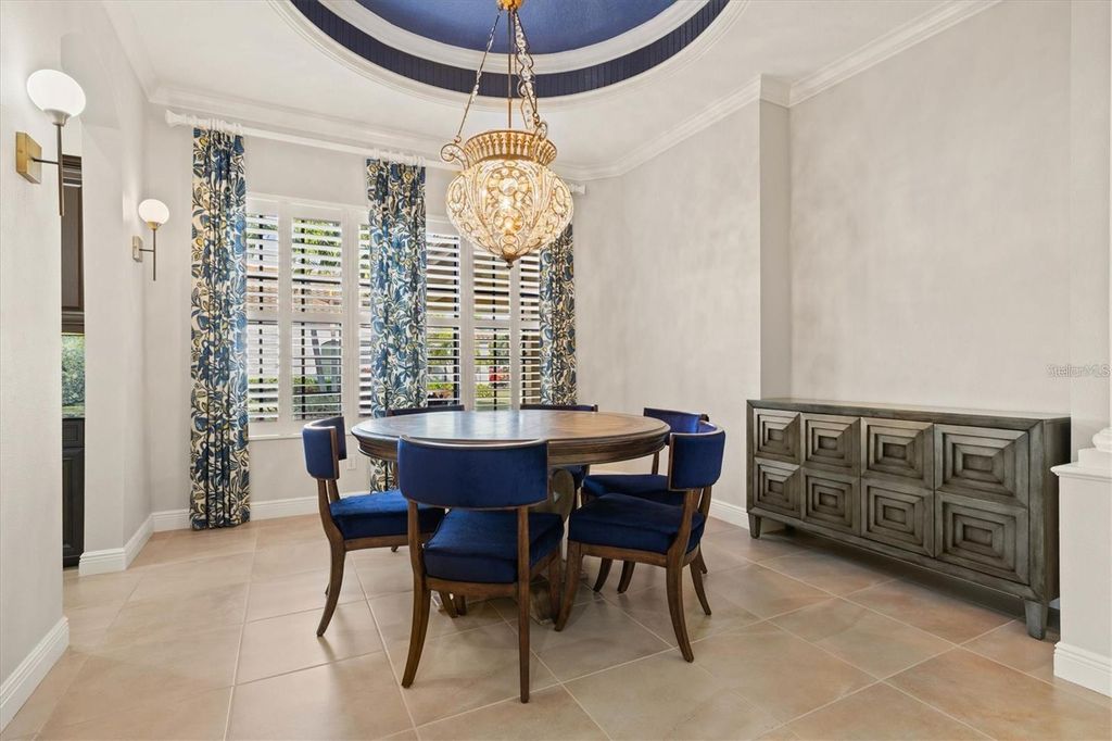 Image 16 of property listing at 540 FORE DRIVE, Bradenton, FL 34208