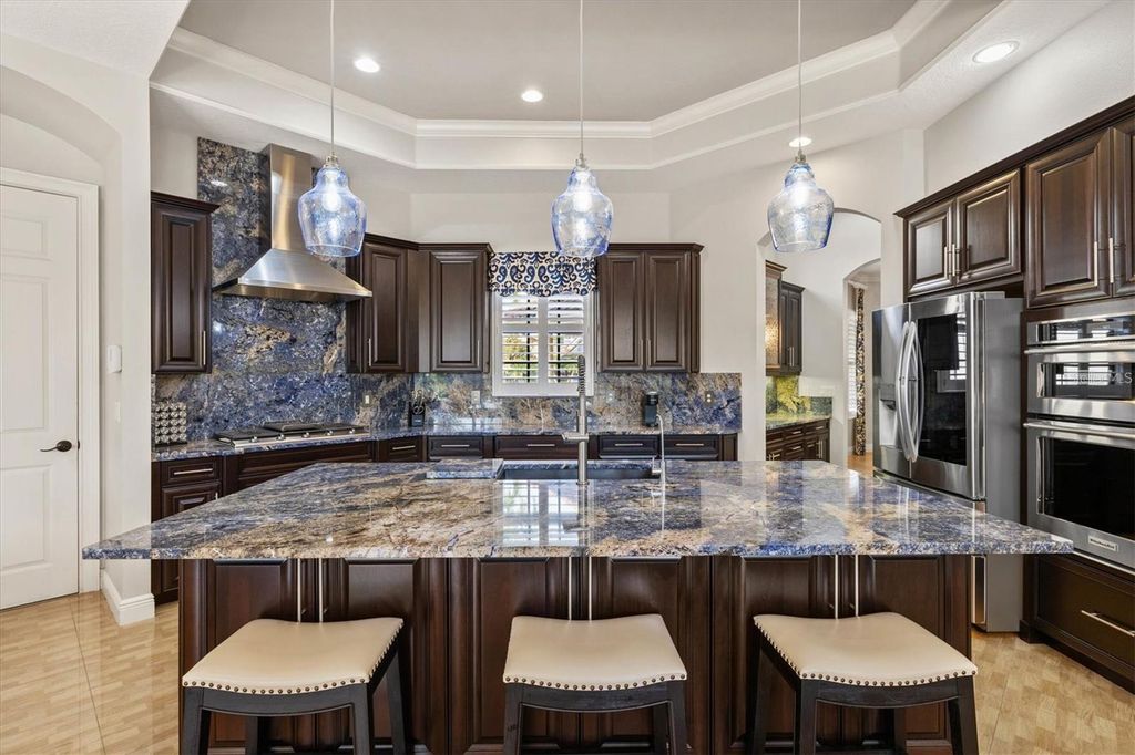 Image 20 of property listing at 540 FORE DRIVE, Bradenton, FL 34208