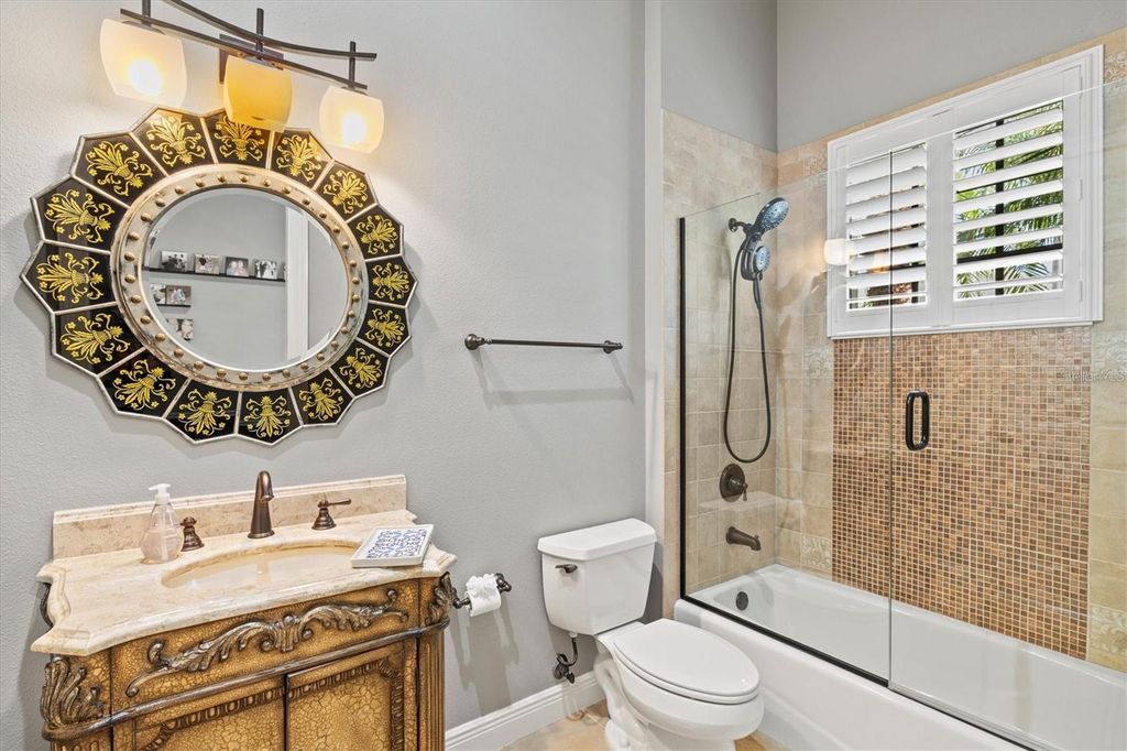 Image 37 of property listing at 540 FORE DRIVE, Bradenton, FL 34208