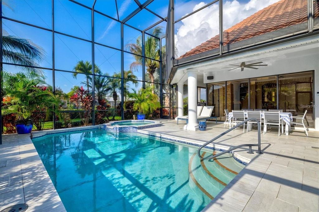 Image 6 of property listing at 540 FORE DRIVE, Bradenton, FL 34208