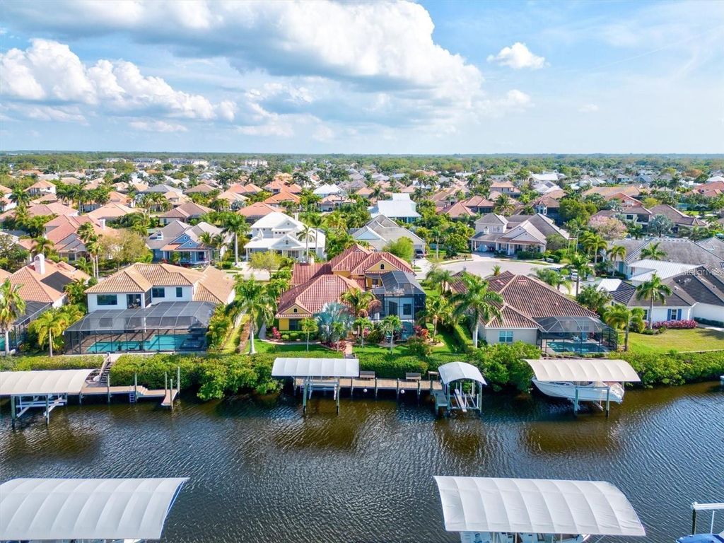 Image 75 of property listing at 540 FORE DRIVE, Bradenton, FL 34208