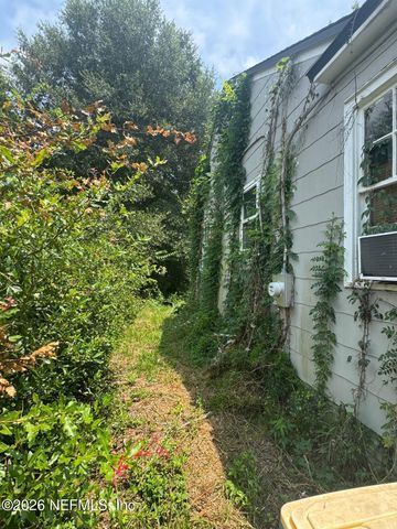 7353 BUFFALO Avenue, Jacksonville, FL 32208