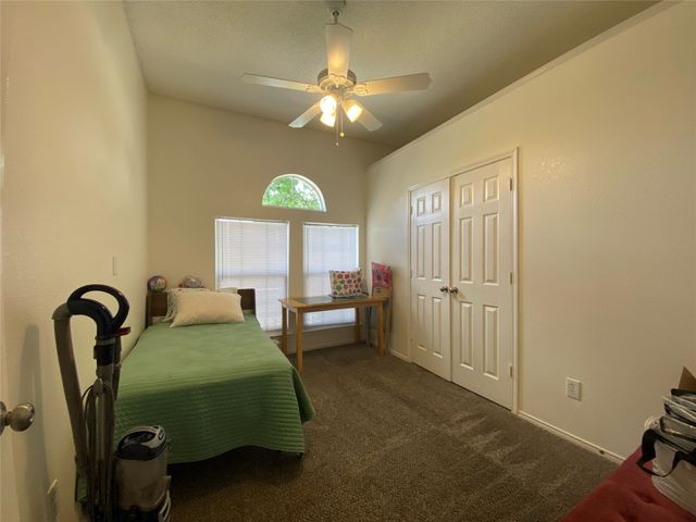 8410 Holland Avenue, Rowlett, TX 75089