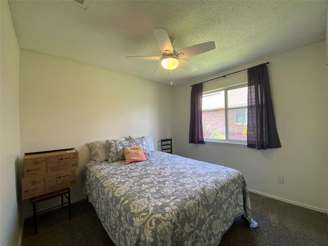 8410 Holland Avenue, Rowlett, TX 75089