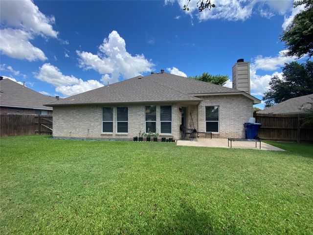 8410 Holland Avenue, Rowlett, TX 75089