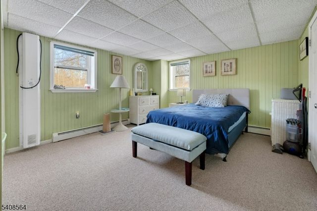 33 Shongum Rd, Randolph Twp., NJ 07869