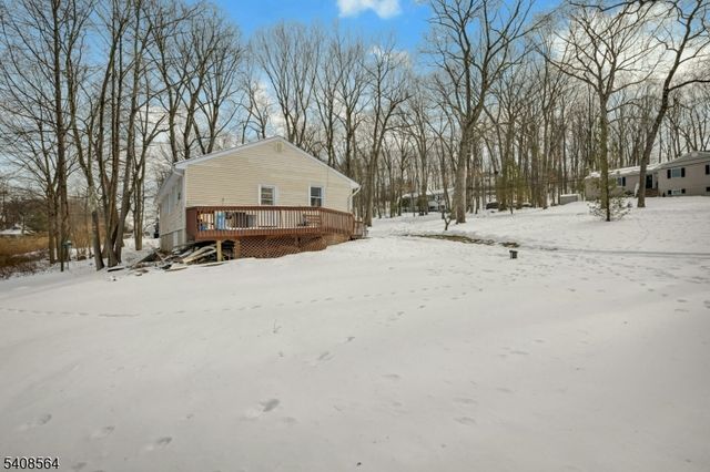 33 Shongum Rd, Randolph Twp., NJ 07869