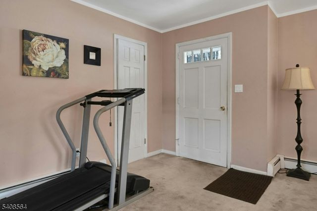 33 Shongum Rd, Randolph Twp., NJ 07869