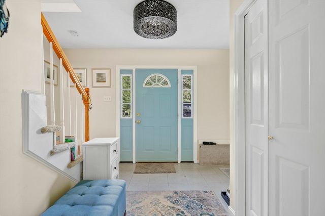 28 Riverview 28, Methuen, MA 01844