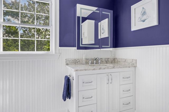 28 Riverview 28, Methuen, MA 01844