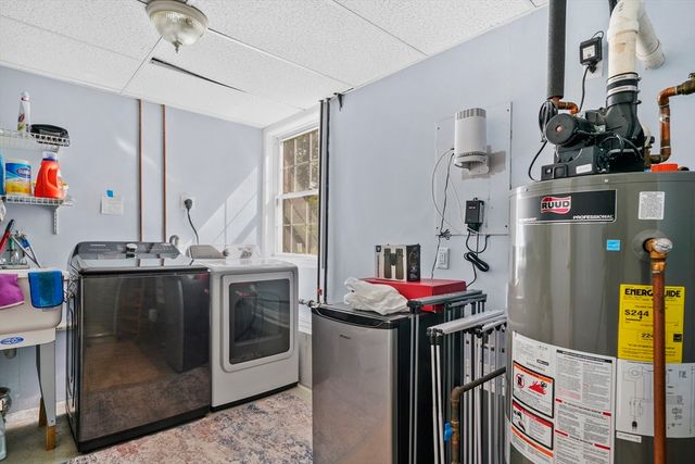 28 Riverview 28, Methuen, MA 01844