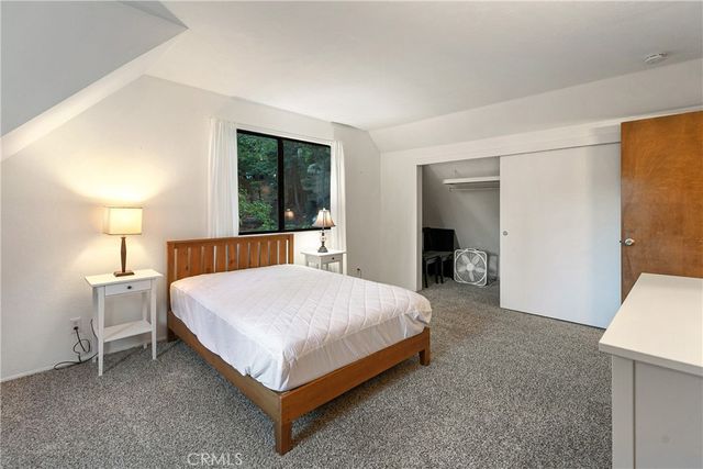 117 A, Lake Arrowhead, CA 92352