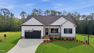 525 Barnes Landing Drive, Four Oaks, NC 27524