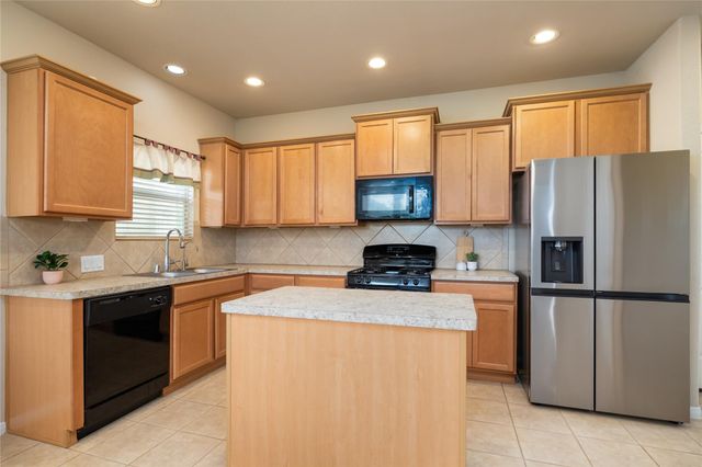 14018 Merganser Drive, Houston, TX 77047