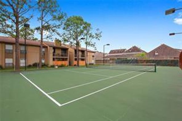 3300 Pebblebrook Drive 97, Seabrook, TX 77586