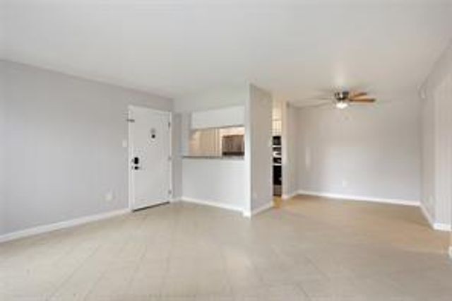 3300 Pebblebrook Drive 97, Seabrook, TX 77586