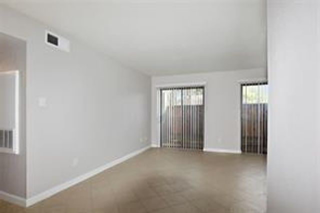 3300 Pebblebrook Drive 97, Seabrook, TX 77586