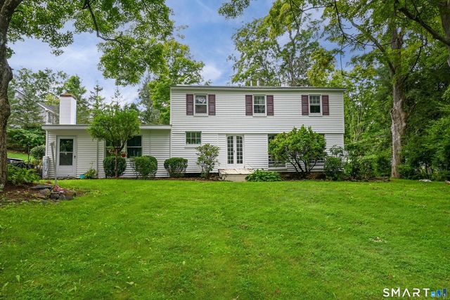 110 Long Ridge Road, Danbury, CT 06810