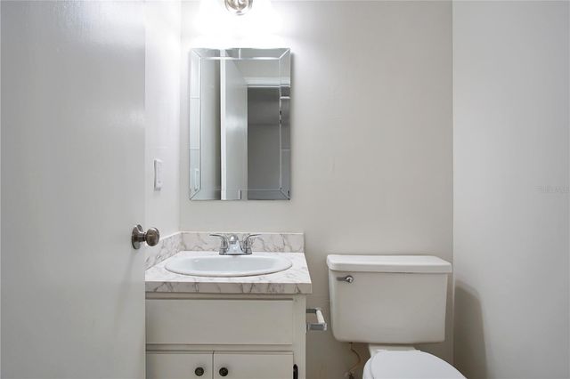 2287 AVENUE G NW Unit B, Winter Haven, FL 33880