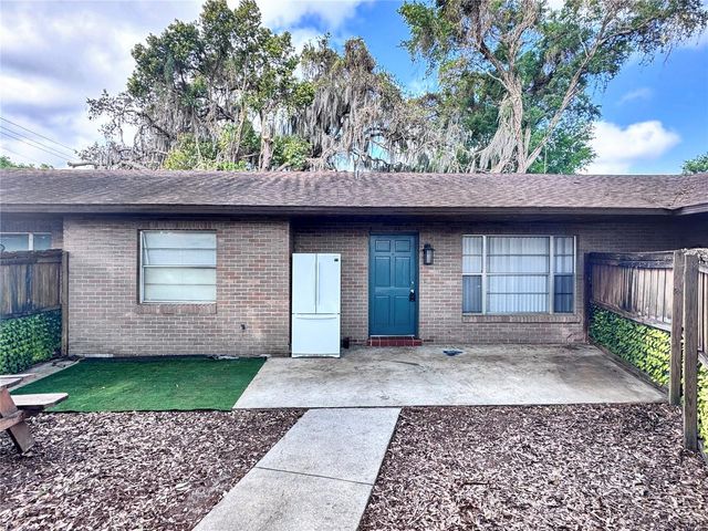 2287 AVENUE G NW Unit B, Winter Haven, FL 33880