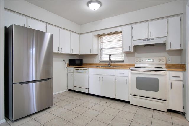 2287 AVENUE G NW Unit B, Winter Haven, FL 33880