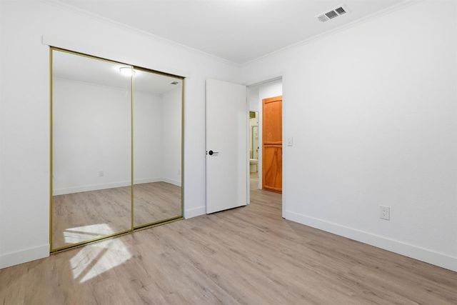 8221 Clarion Cir, Antelope, CA 95843